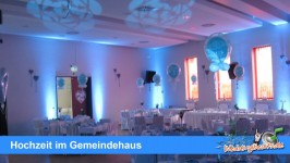 Hochzeit im Gemeindehaus
